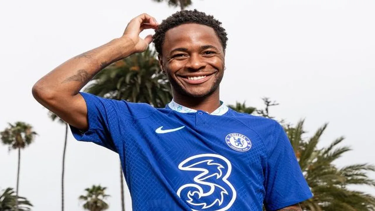 انتقال مجاني.. رحيم ستيرلينج ينضم إلى فينورد الهولندي